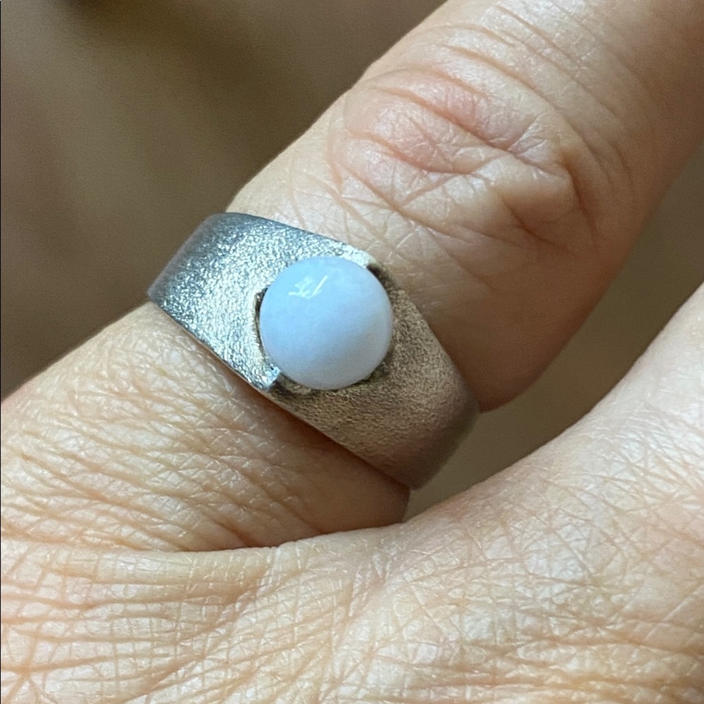 JDC Sterling Silver Modernist Ring Pale Blue Chalcedony Cab Satin Band Size 5.5